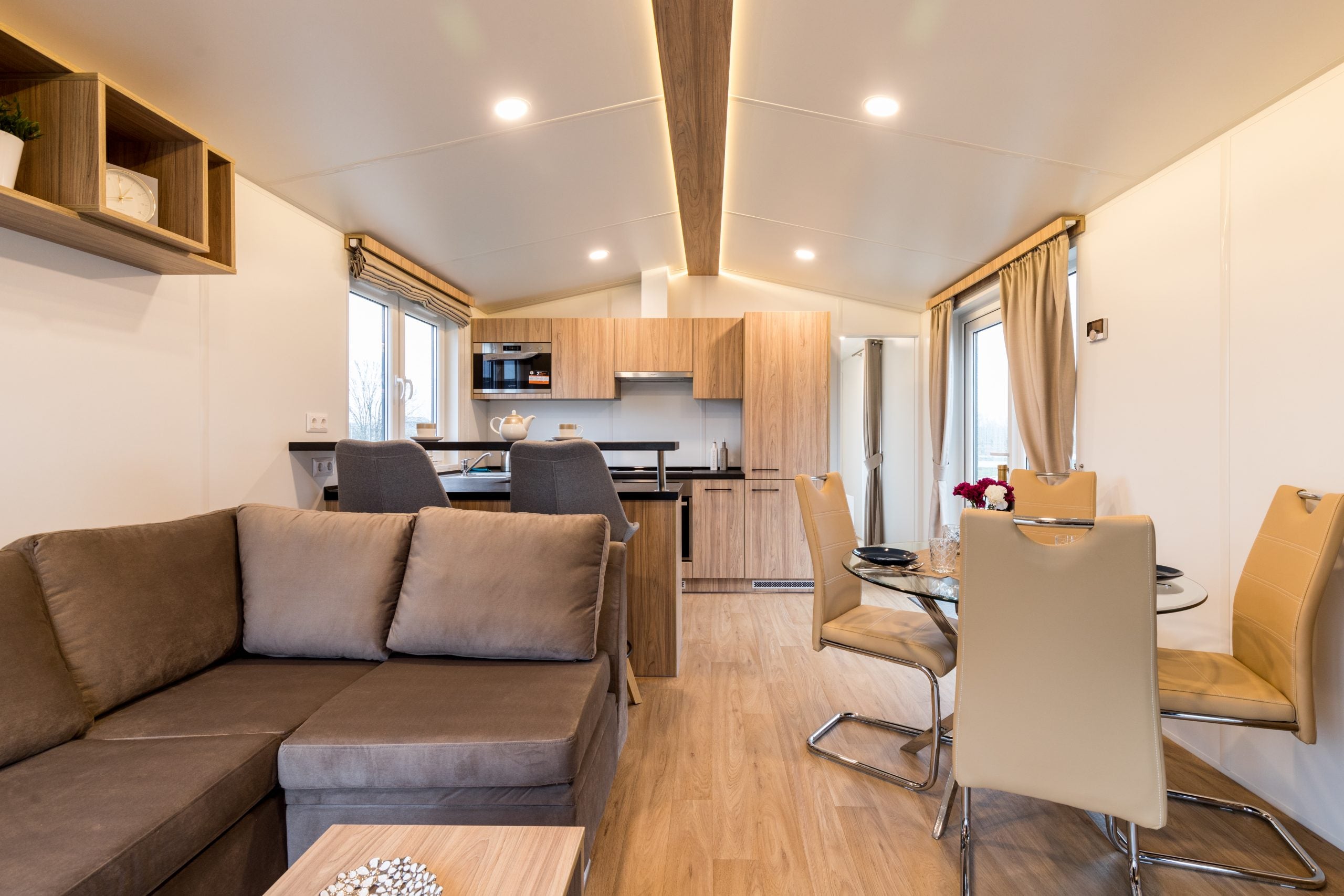 MOBILE HOME 6184-HKF