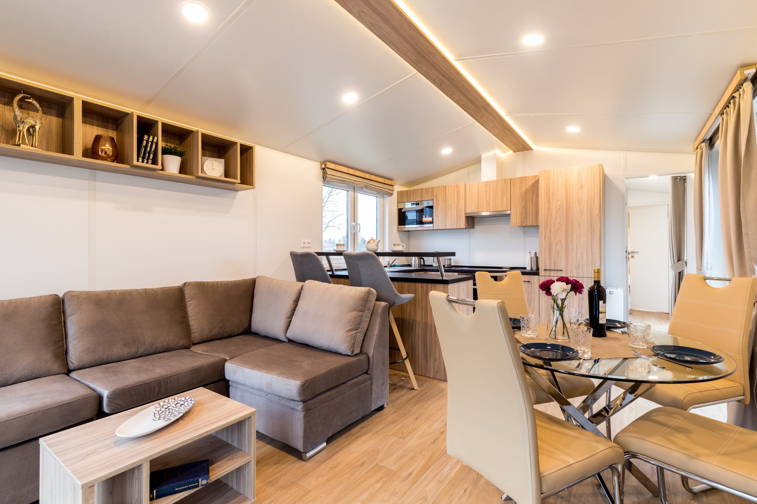 MOBILE HOME 6184-HKF