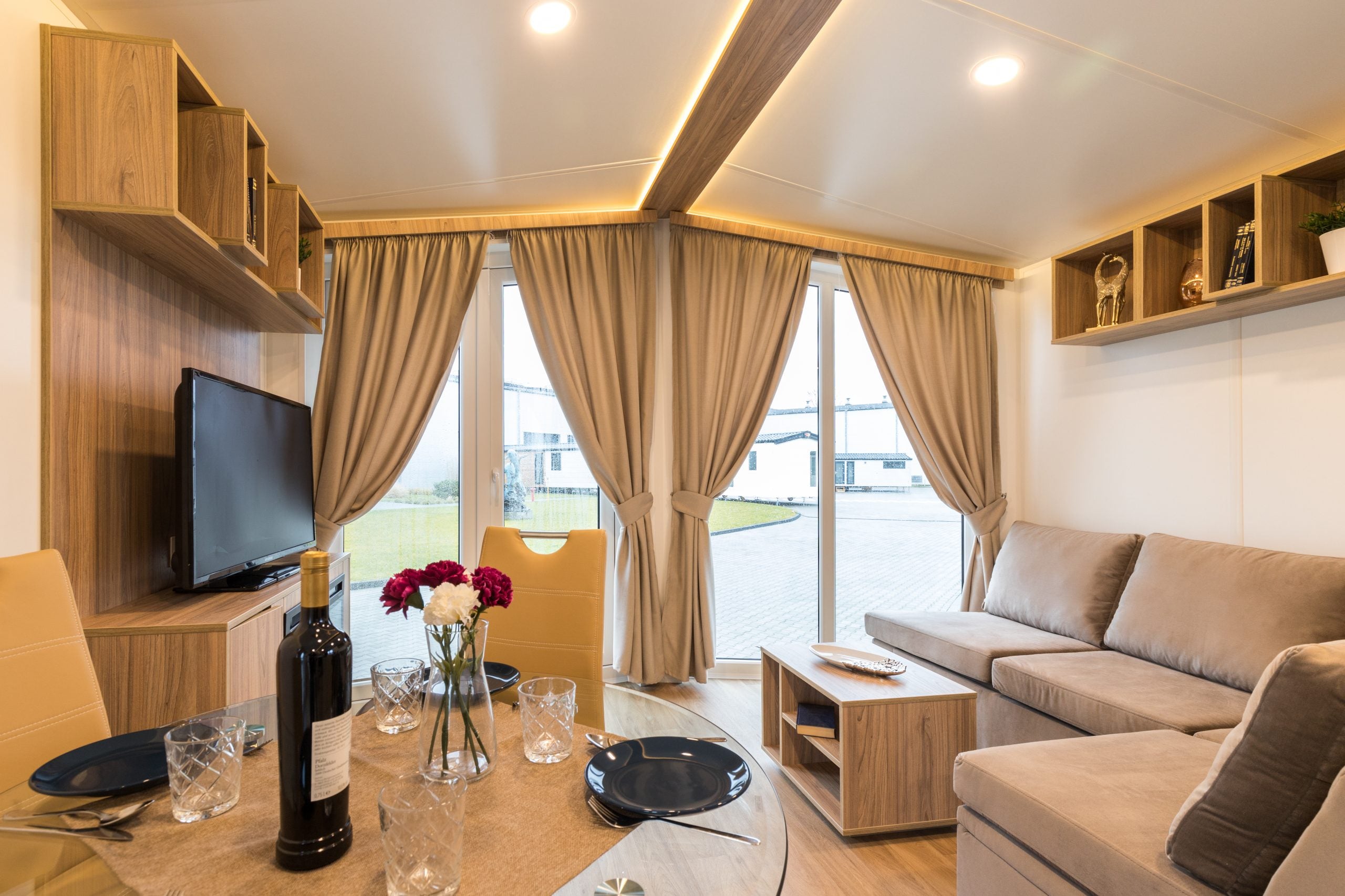 MOBILE HOME 6184-HKF