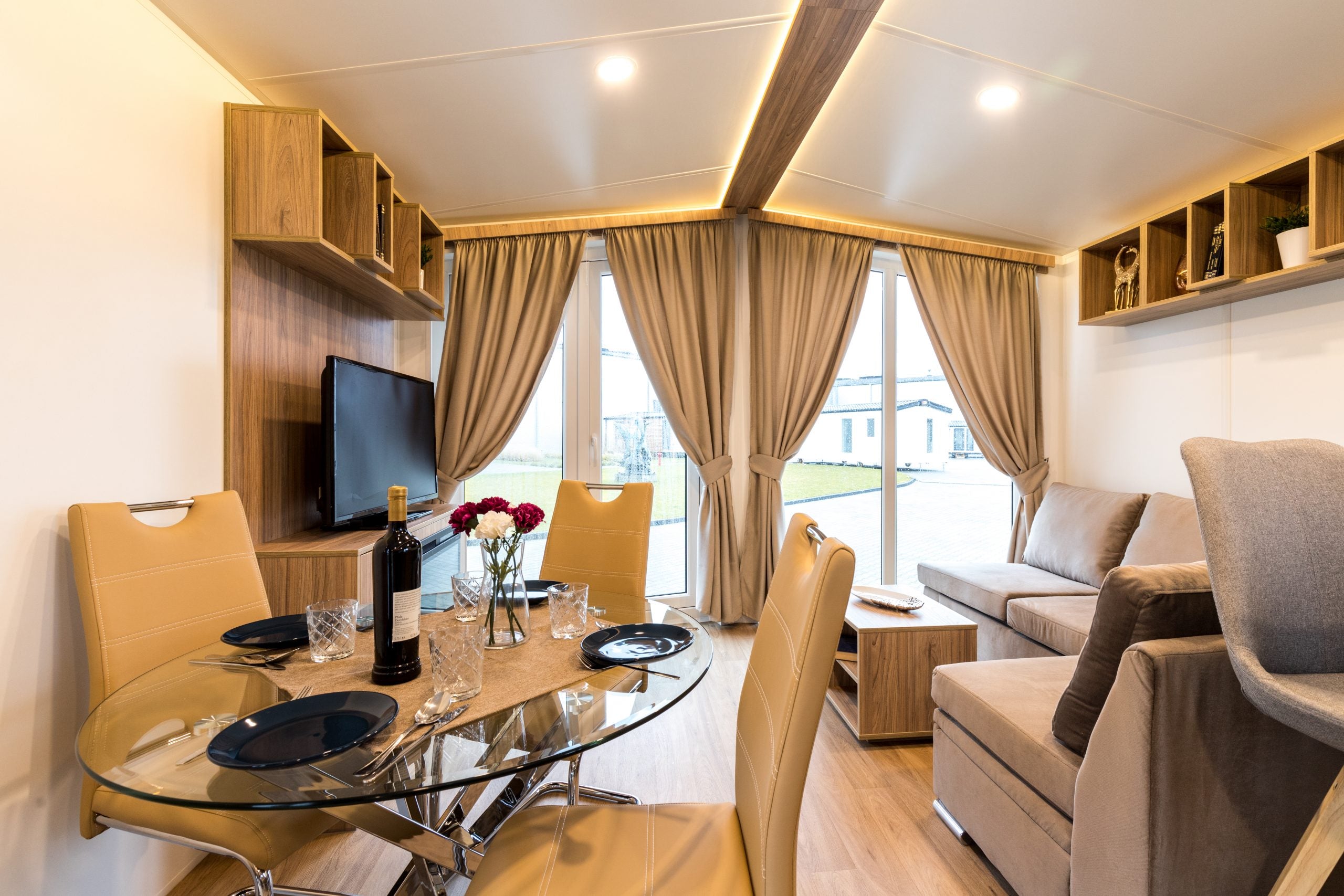 MOBILE HOME 6184-HKF
